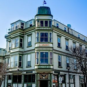 The Inn At 2Nd & C